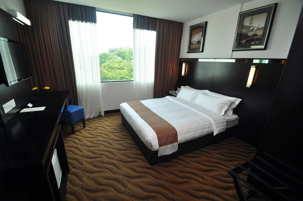 8 Sabah travel adventure holiday dreamtel hotel kota kinabalu